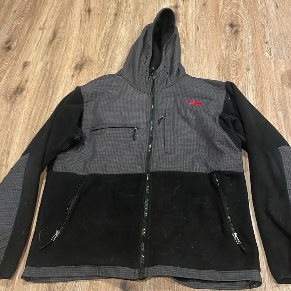 The North Face Hooded Softshell Jacket Gray Black Men’s Large